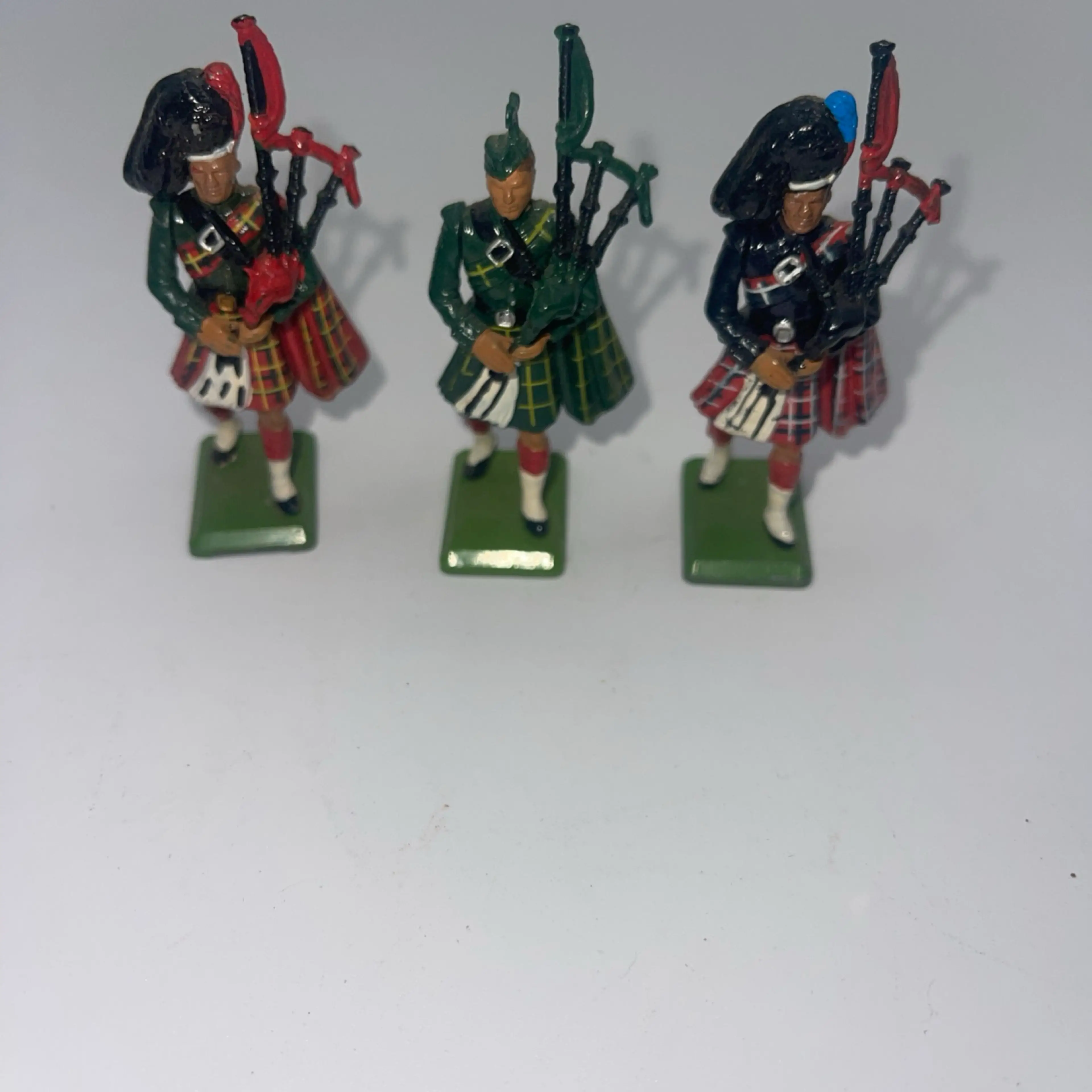 Image 2 of 8