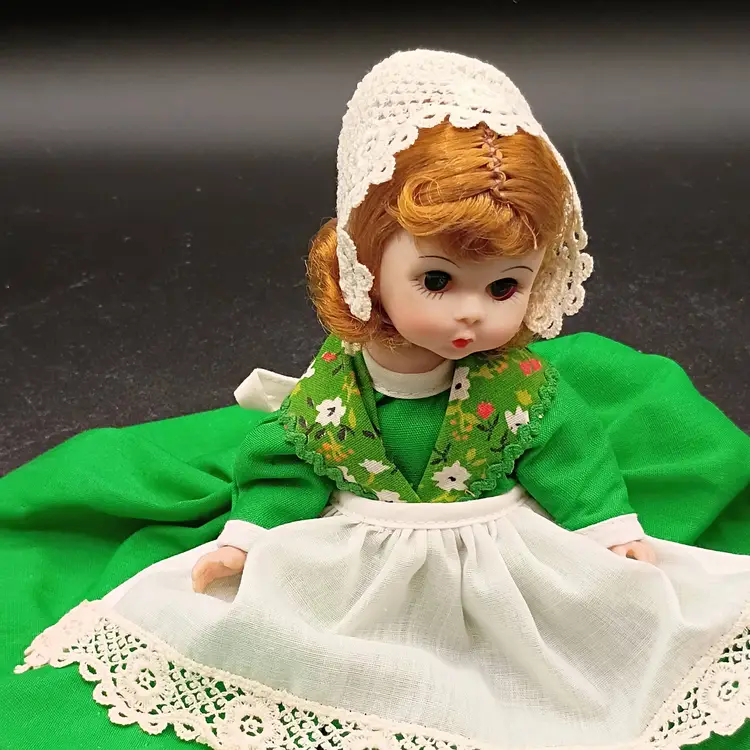 Vintage Madame Alexander 8" International Ireland Doll Blinky Eyes Box Doll In Pieces