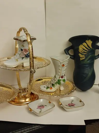 Vintage Variety. Pre-loading up to show time. Combined shipping. Full bin.