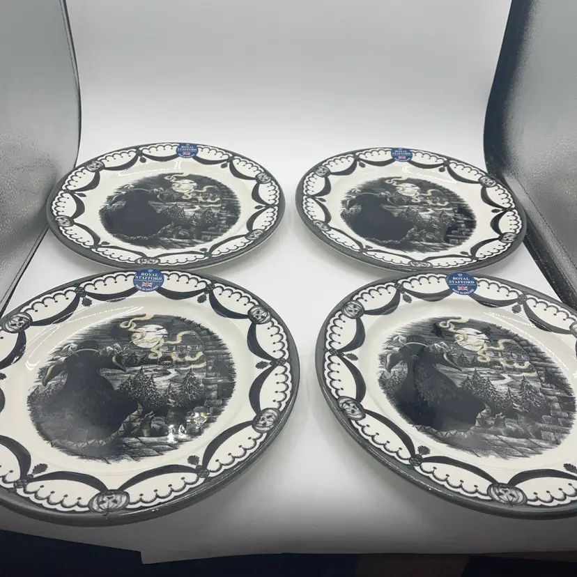 Royal Stafford Halloween Guardian / Warlock / Wizard 11" Dinner Plates Set Of 4