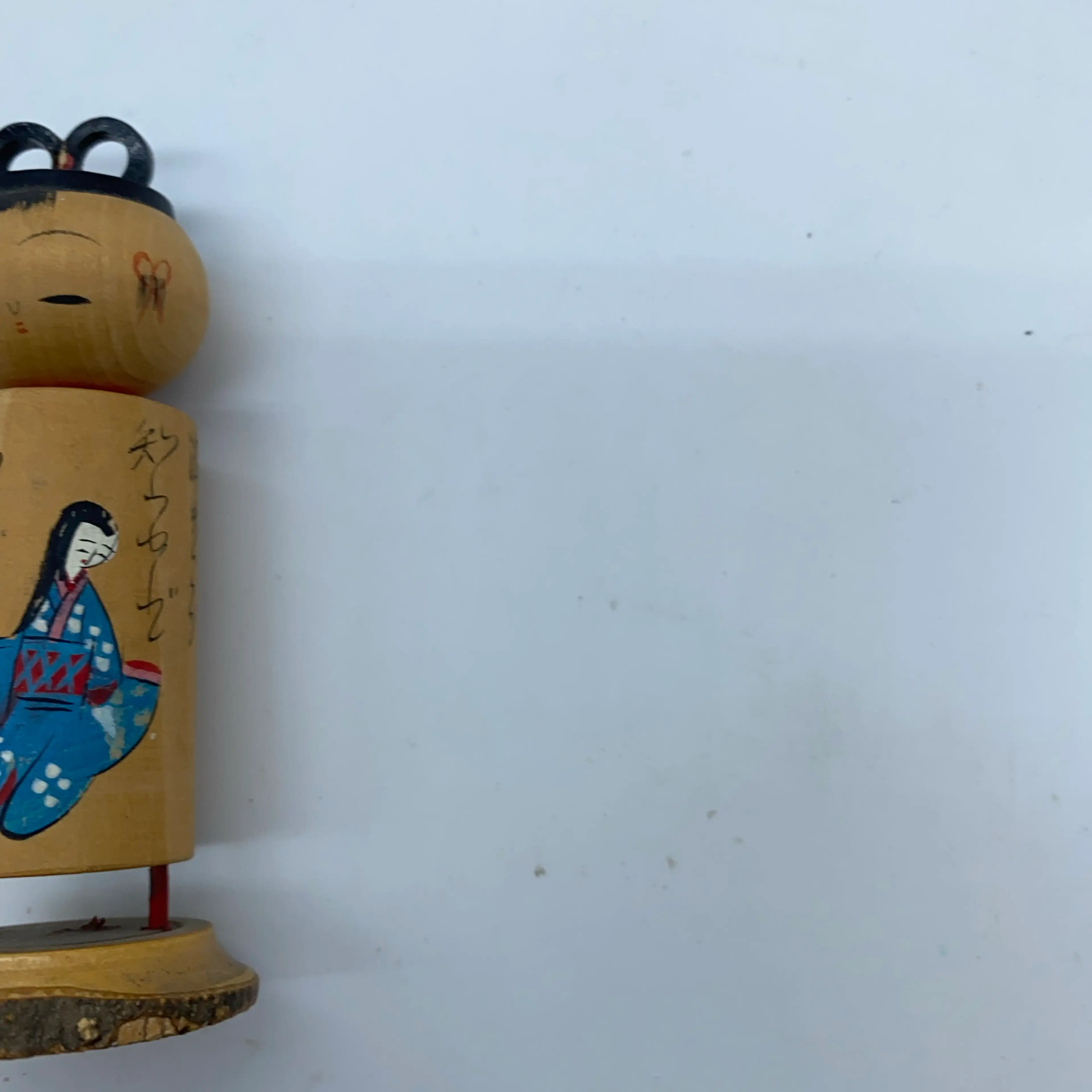 Image 4 of 12