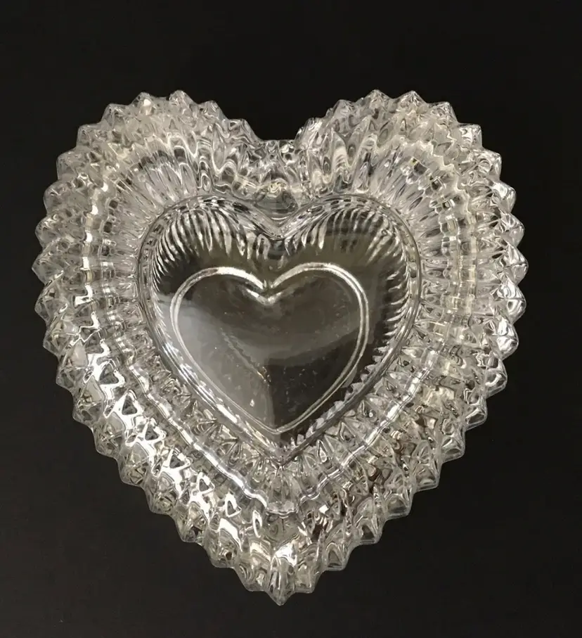 KATHARINEN HUTTE GERMANY 24% Lead CRYSTAL Heart Shaped Trinket Box