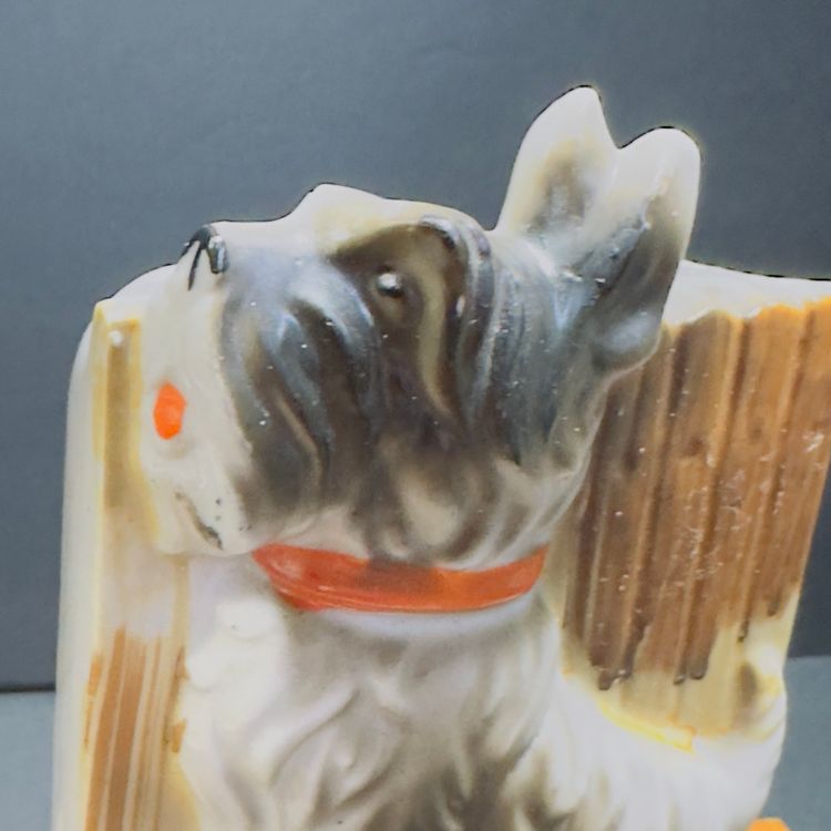 #1449 Vintage Scotty Dog, Ceramic Porcelain , Wall Pocket, By Fence, Japan