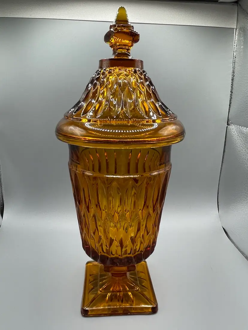 Indiana Glass Mount Vernon Design Apothecary Jar