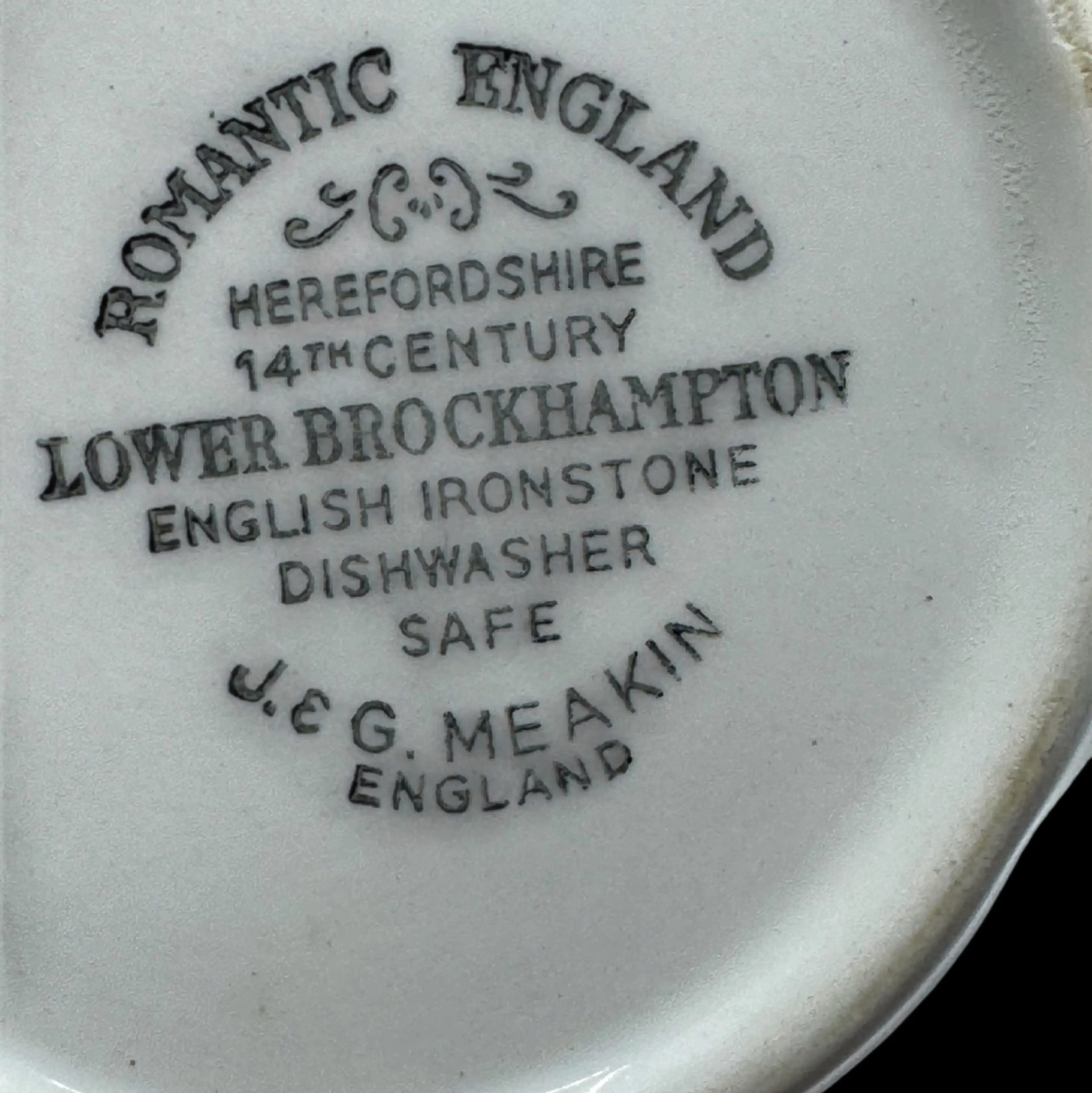 Image 4 of 4