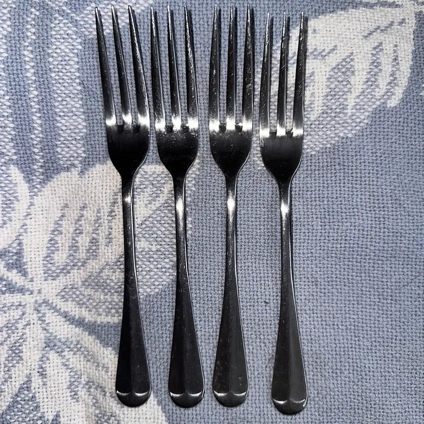 Vintage Imperial Stainless Steel Korea Dinner Fork Lot Of 4
