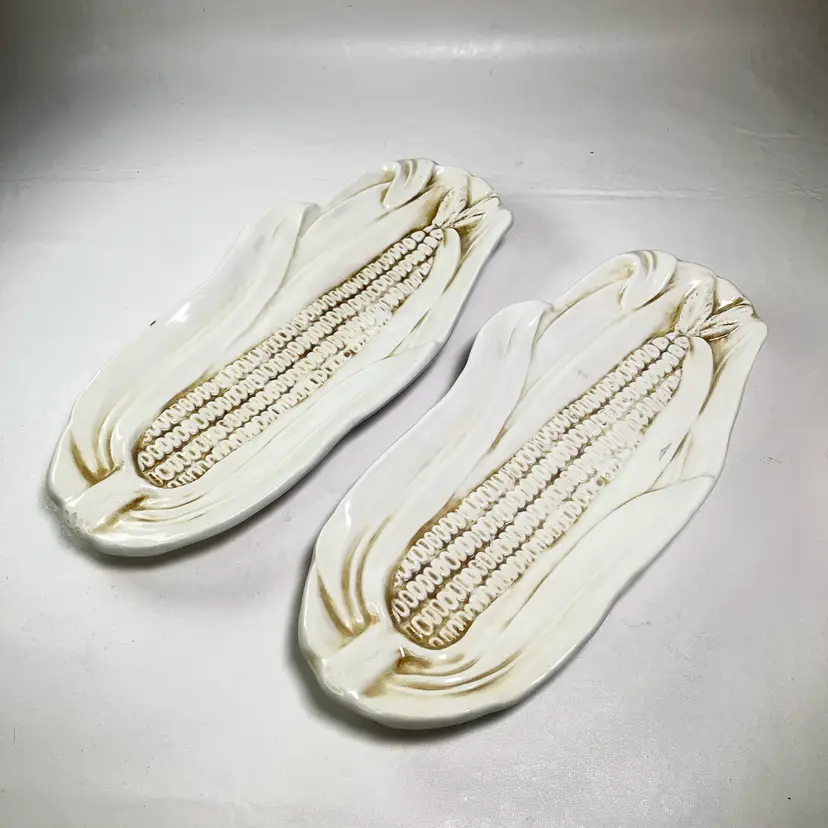 2 Corn Cob Serving Plates, Stefani Italia Ceramica; Italy