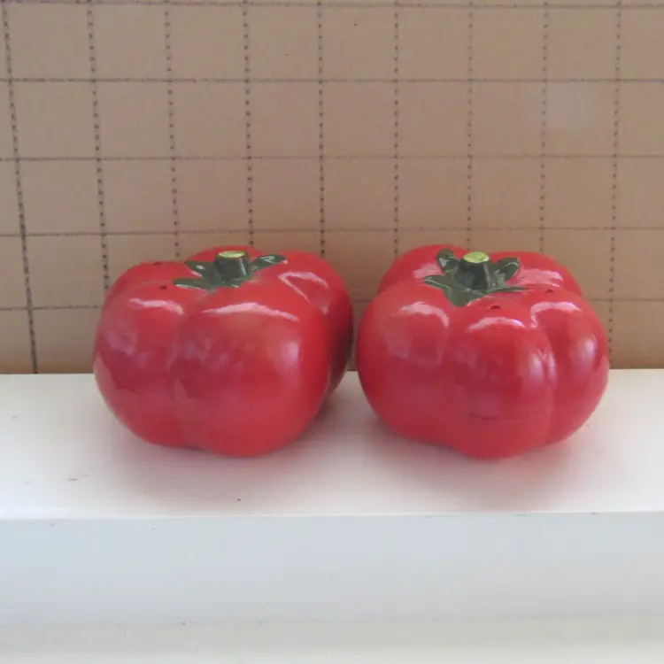 Lot of 5 Vegetable Salt and Pepper Shaker Sets