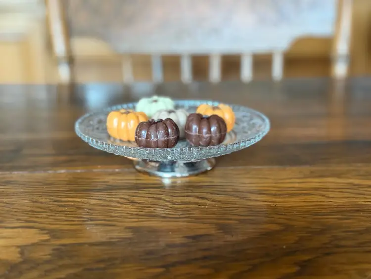 Vintage Silverplated Pedestal Server, 6-Inch Pressed Glass Dessert Stand with Box, Mid-Century Candy or Cake Plate, Elegant Display Server