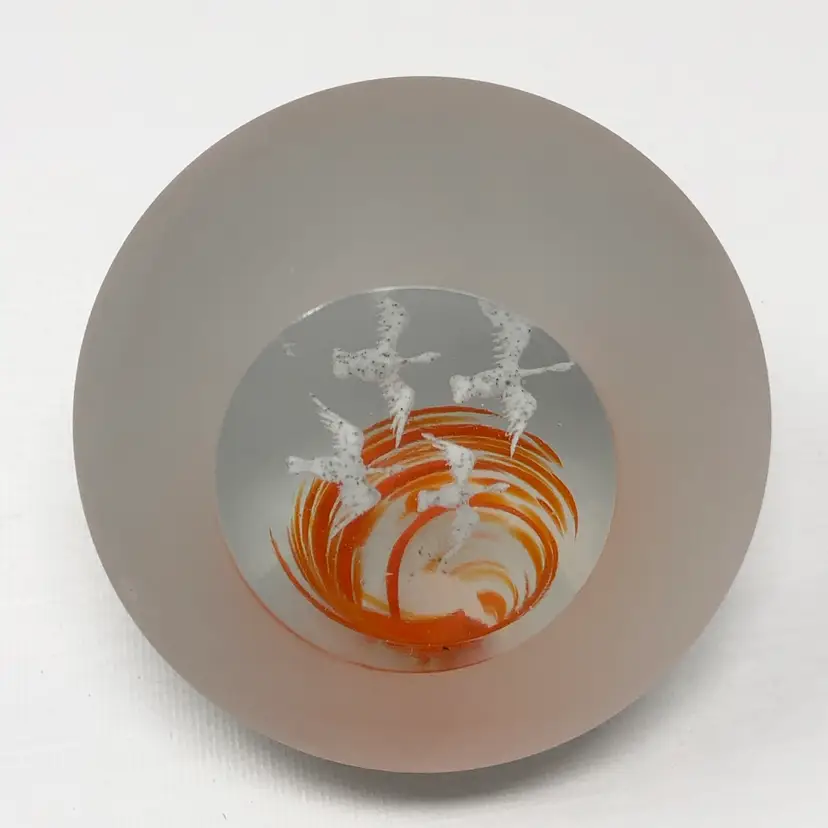 Birds in Flight Fred Wilkerson Art Glass Paperweight