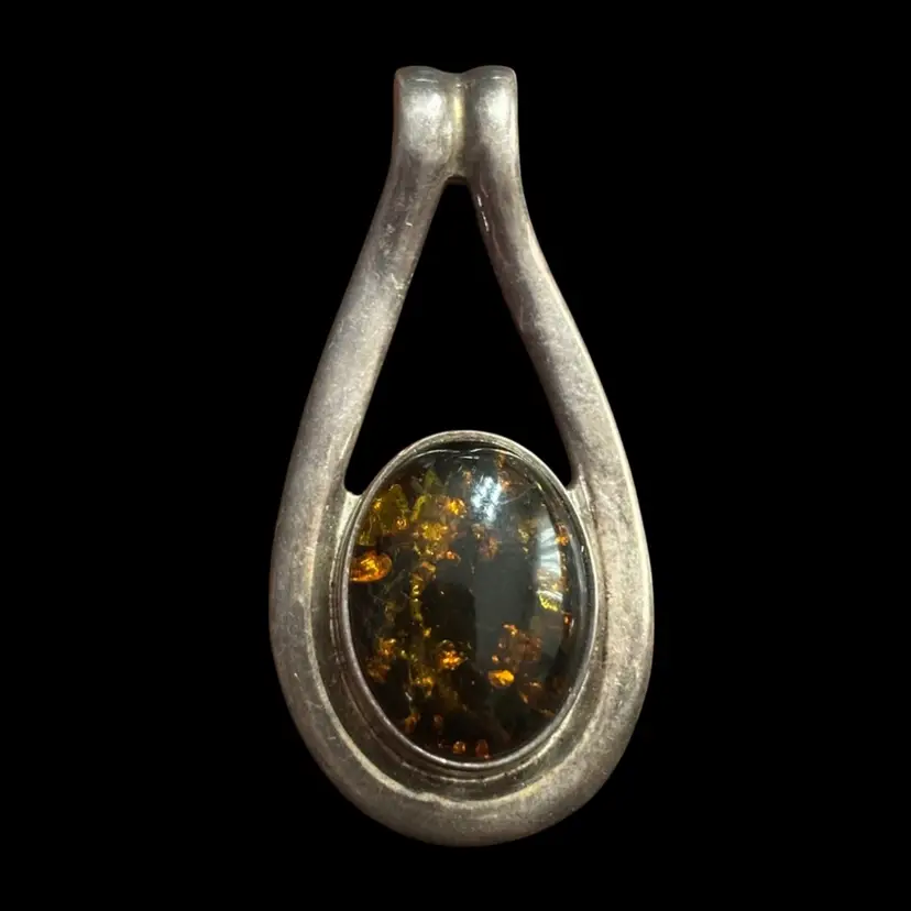 Amber Pendant