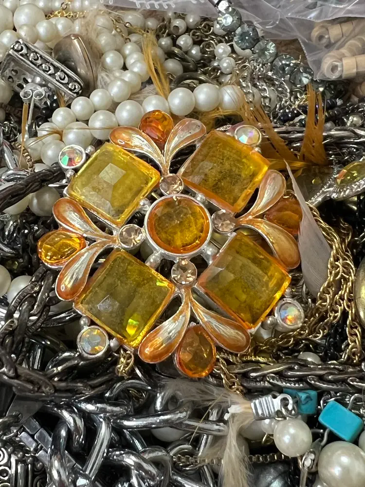 Estate Jewelry Unpacking - Lets Do This Together!