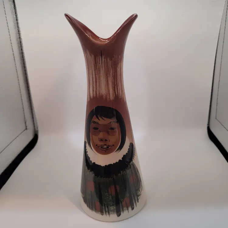 Vintage Sasha Brastoff Matthew Adams Hand Painted Vase #082 8 in Tall