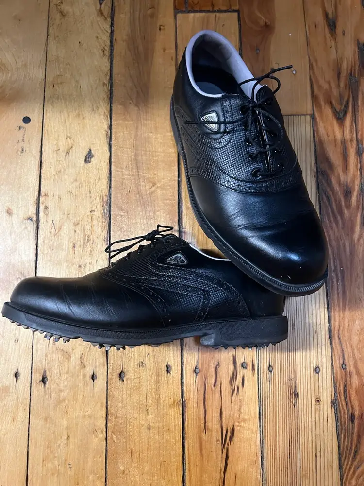 Black Foot joy Golf Cleat (9.5 Men’s)