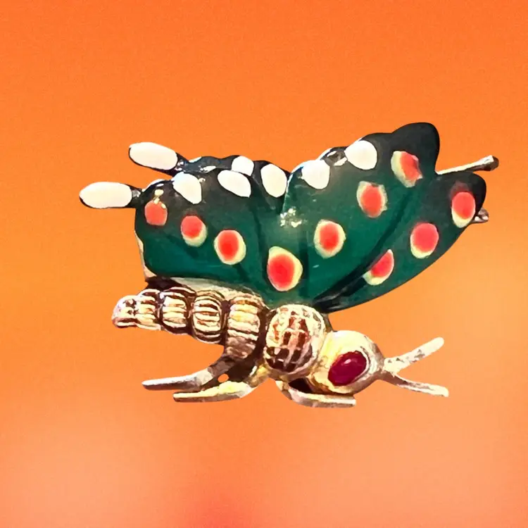 Vintage Enamel Hand Painted Butterfly Hairclip 1”x1.5”