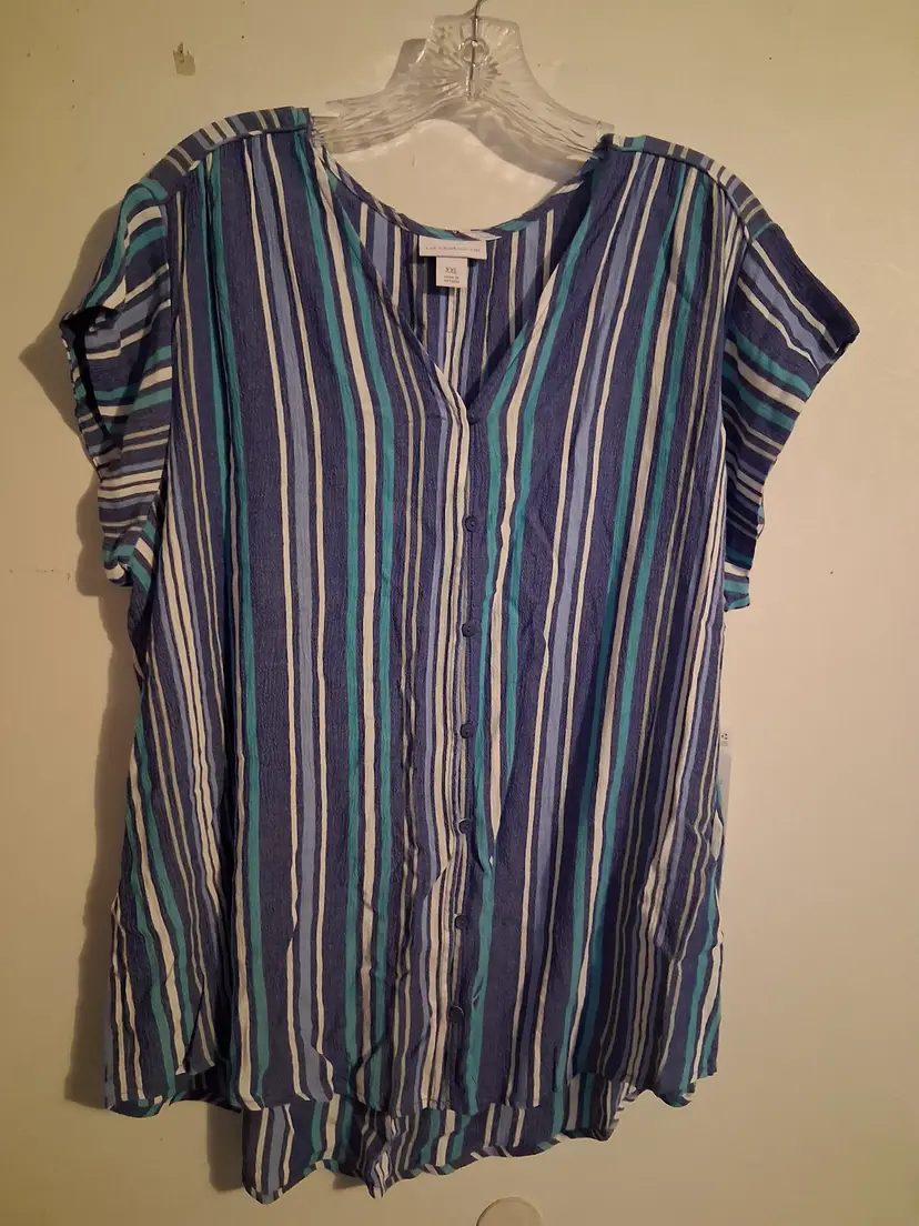 BNWT Ladies XXL Blue & White Striped LIZ CLAIBORNE Button Down Blouse (B30)