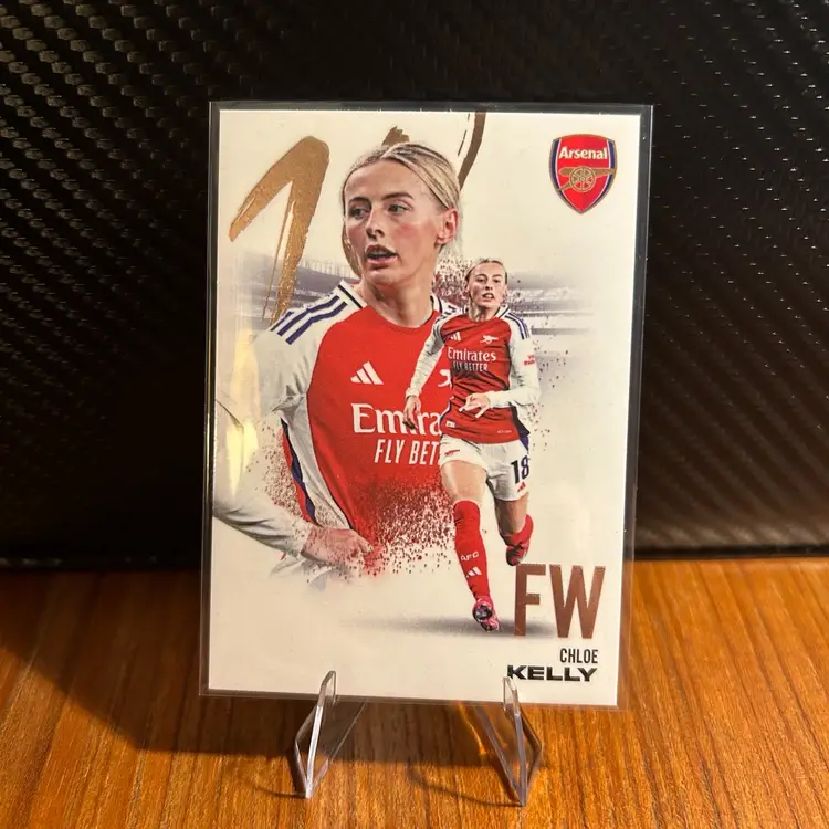 Chloe Kelly 24/25 Futera FX Arsenal Portrait Base Card