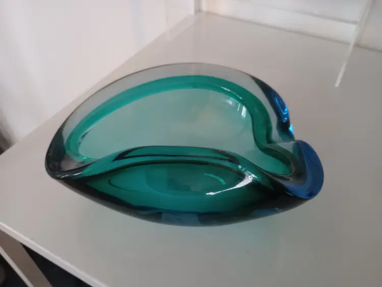 Sommerso glass ashtray/trinket dish