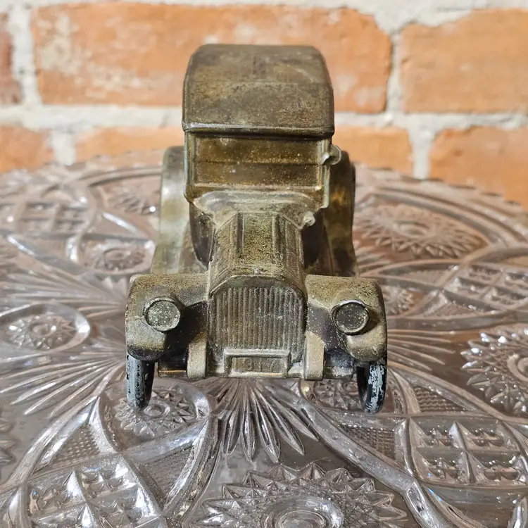 VINTAGE 1917 Classic Car Antique Diecast Metal Coin Bank Old Automobile Figure