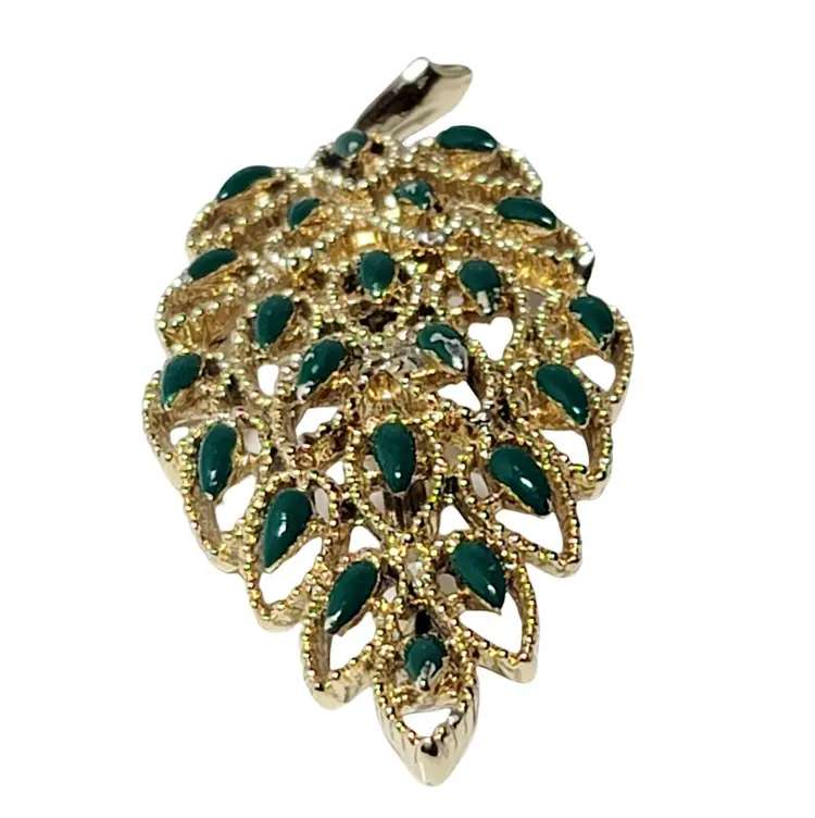 Vintage GERRYS Green Enamel Leaf Gold Tone Pin Brooch Signed