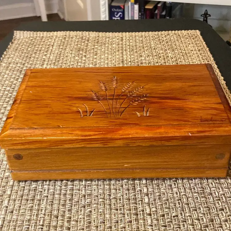 Vintage Signed GerardCraft Wand Carved Wood Trinket Box