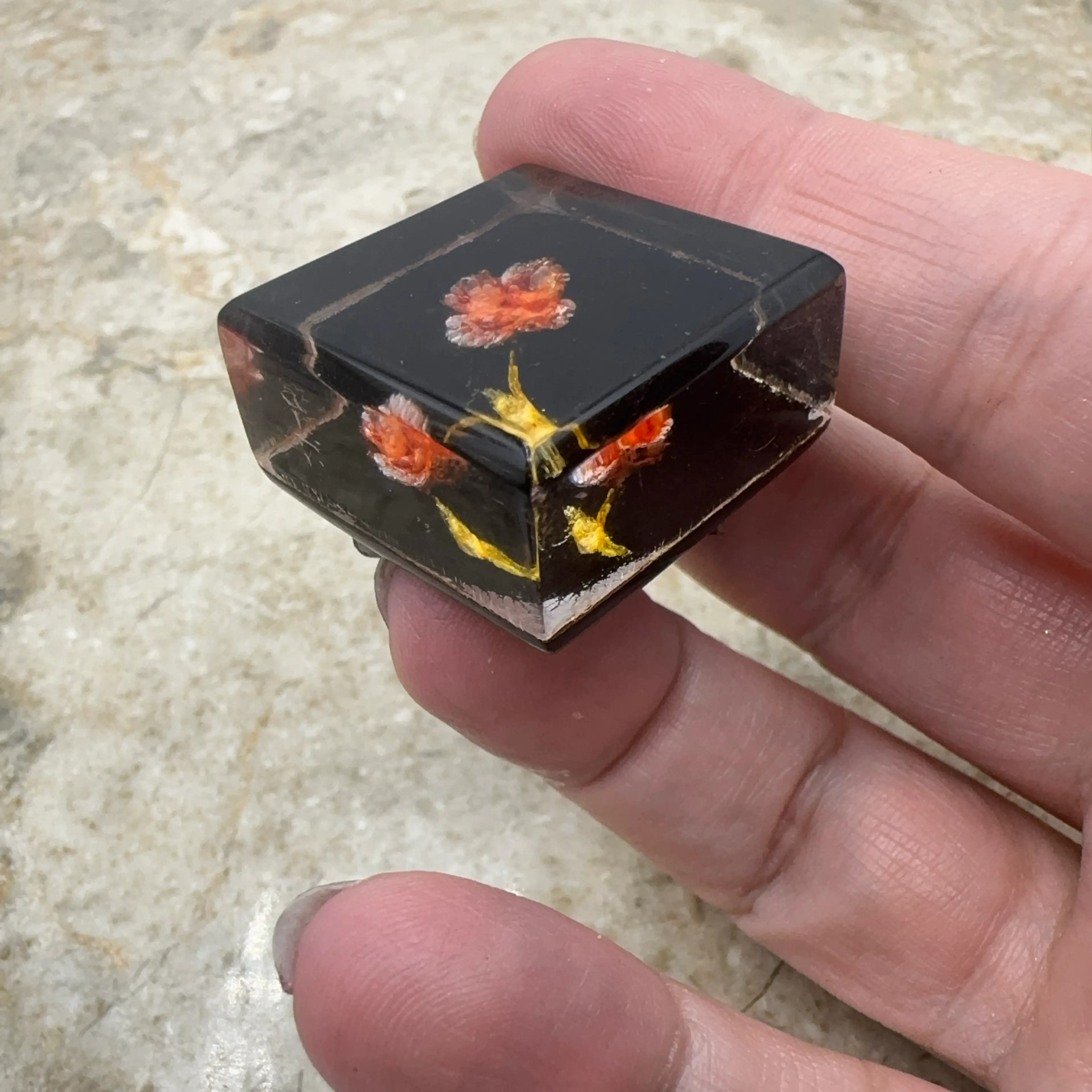 Image 4 of 4