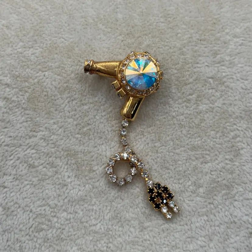 #J28 - Hair Blow Dryer Brooch Gold Tone AB Beautician Stylist