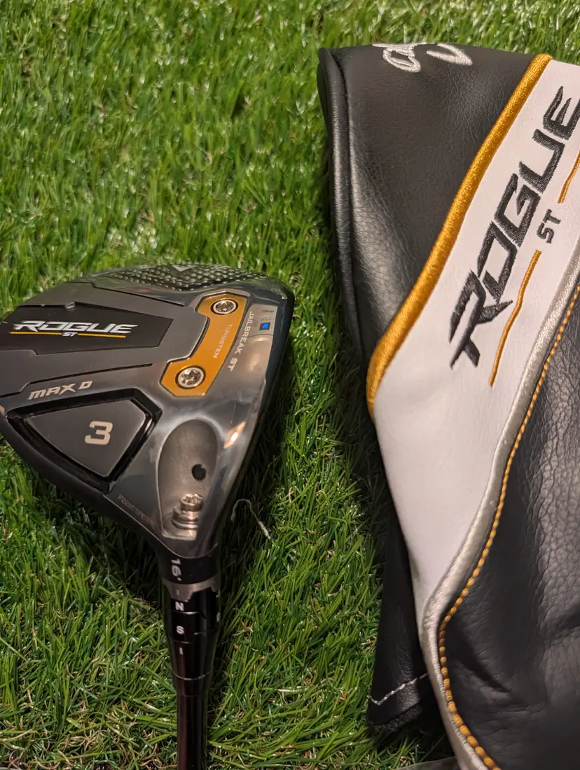 Excellent Callaway Rogue ST Max D 3 Wood Pro Launch 60 gm Stiff Flex RH