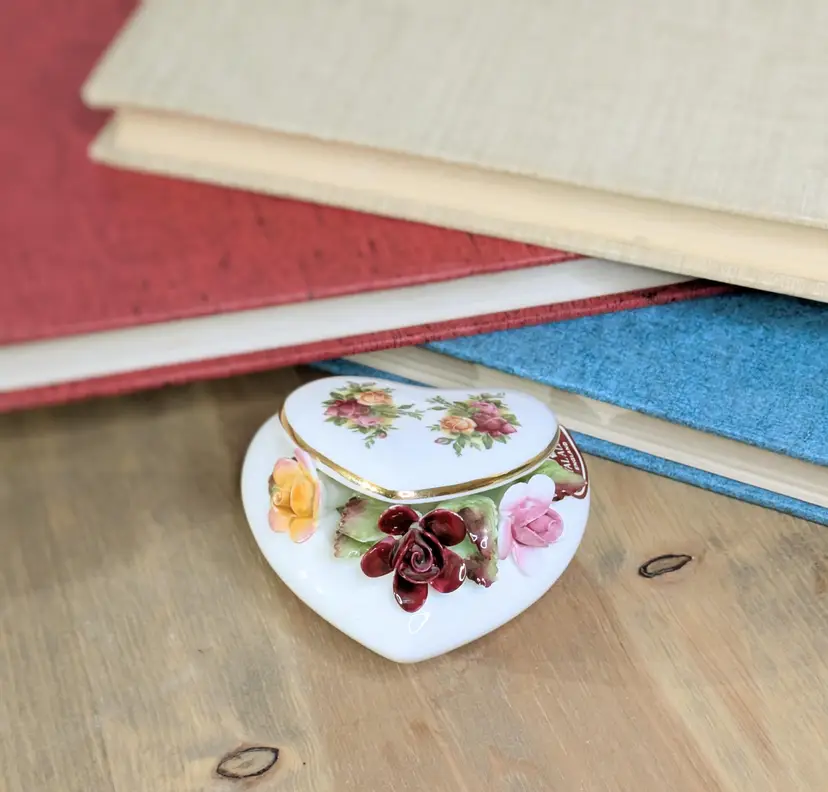 Royal Albert Floral Heart Figurine