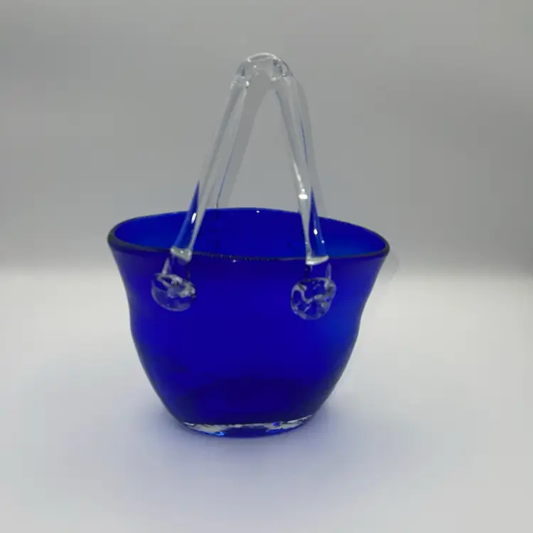 Handcrafted Cobalt Blue Glass Basket/purse With Clear Handle 9.5” x7”