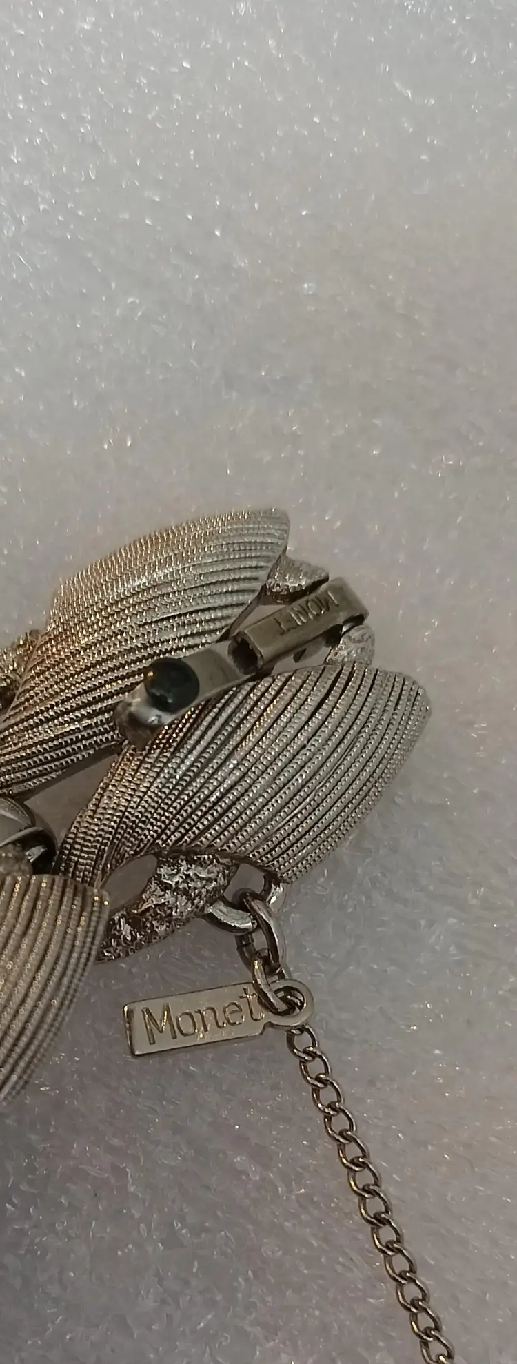 Elegant Vintage Monet Textured Link Silver Tone 4 Piece Jewelry Set