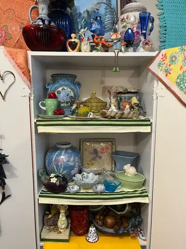 Shop Vintage Variety W/ Kim!