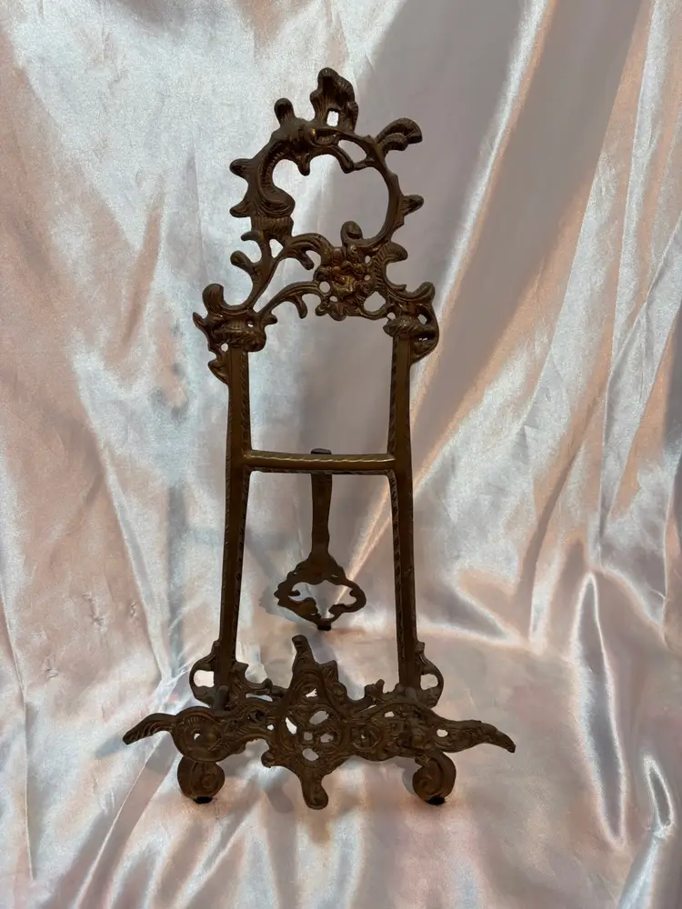 Vintage Large Art Nouveau Style Brass Table top 15” easel