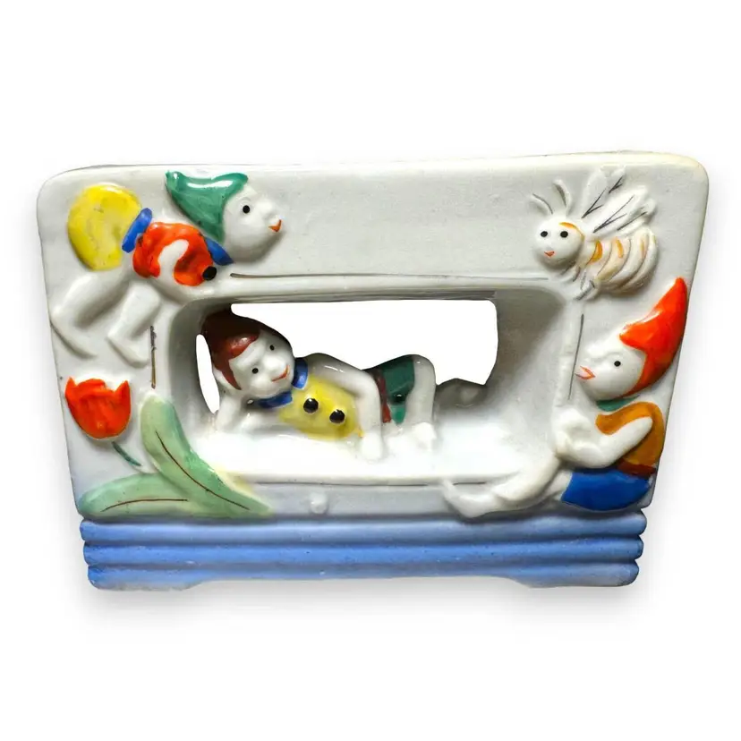 Vintage Pixie Elf Planter Vase Gnomes With Bumblebee And Flower - Made in Japan