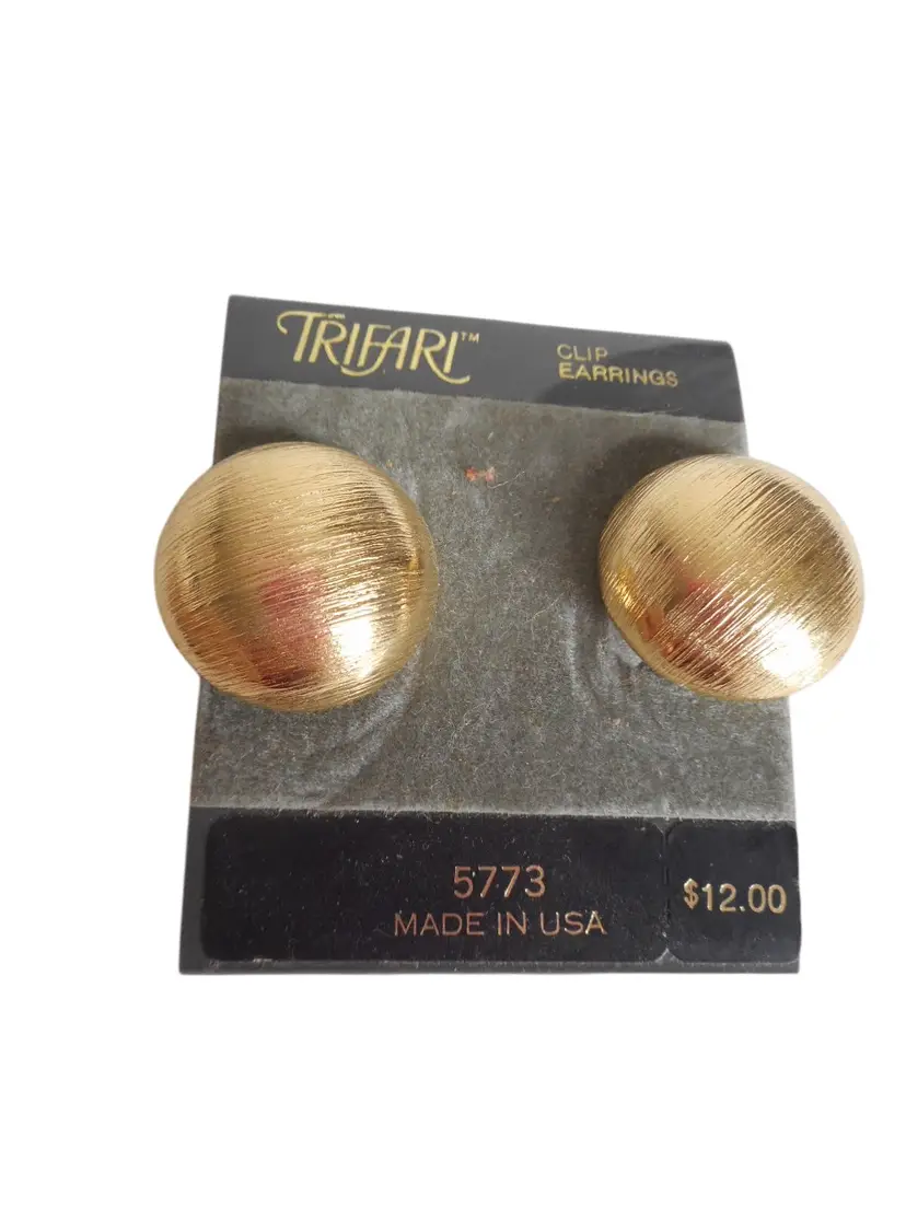 Vintage 1980s Trifari Brushed Gold tone Button Earrings Clip on Costume jewelry