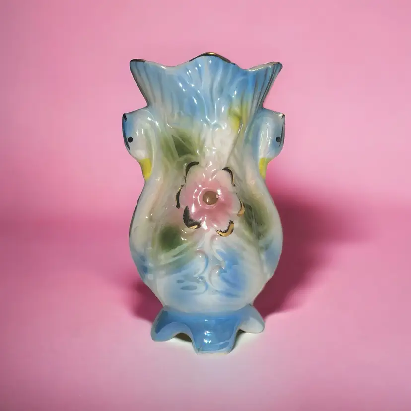 VTG Ceramic 2 Handle Swan Vase Blue with Pink Gold Accent Trim Lusterware 1970