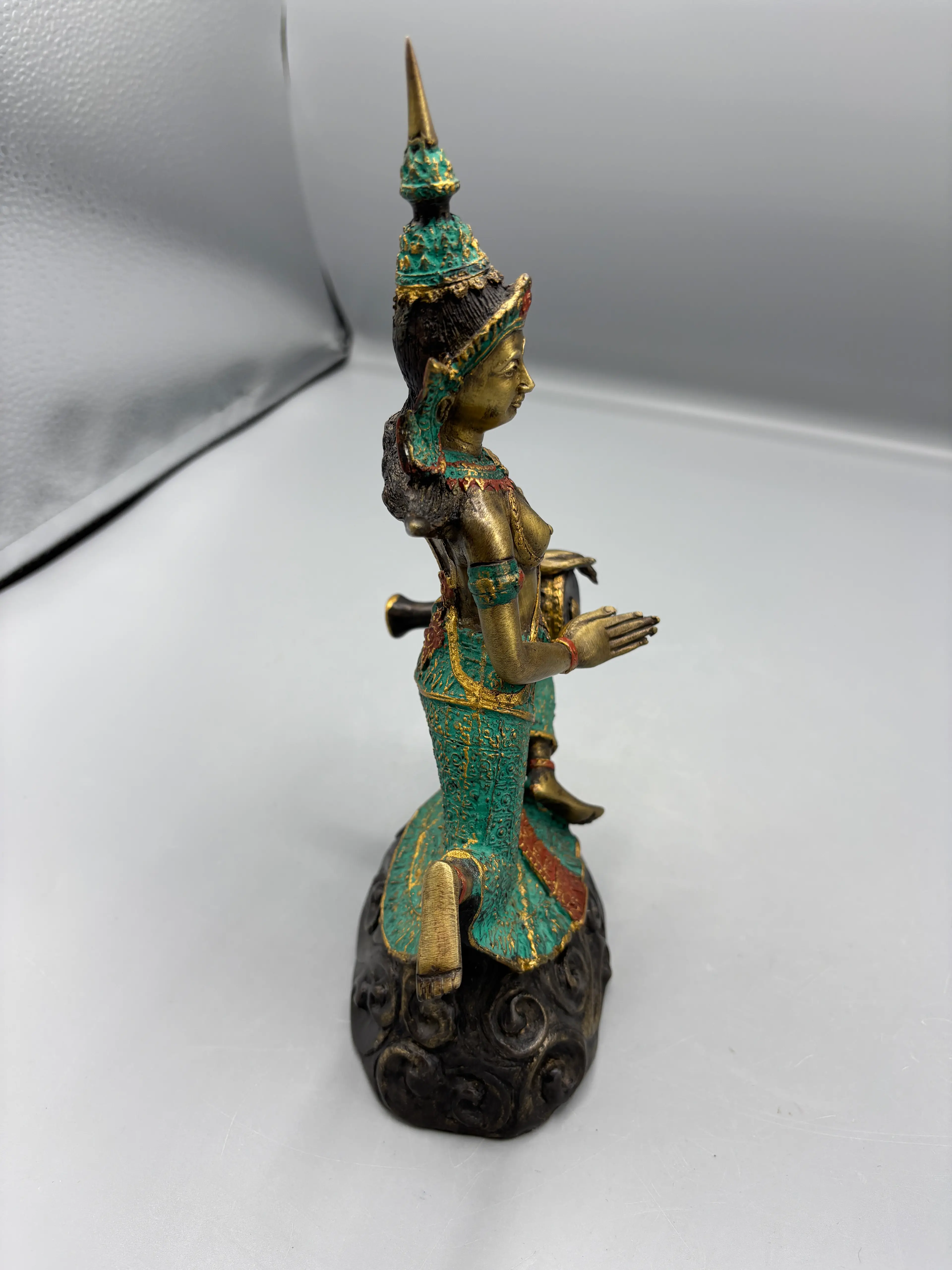 Image 4 of 5