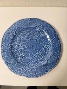 Bordallo Pinheiro blue majolica lotus or lily pad plate