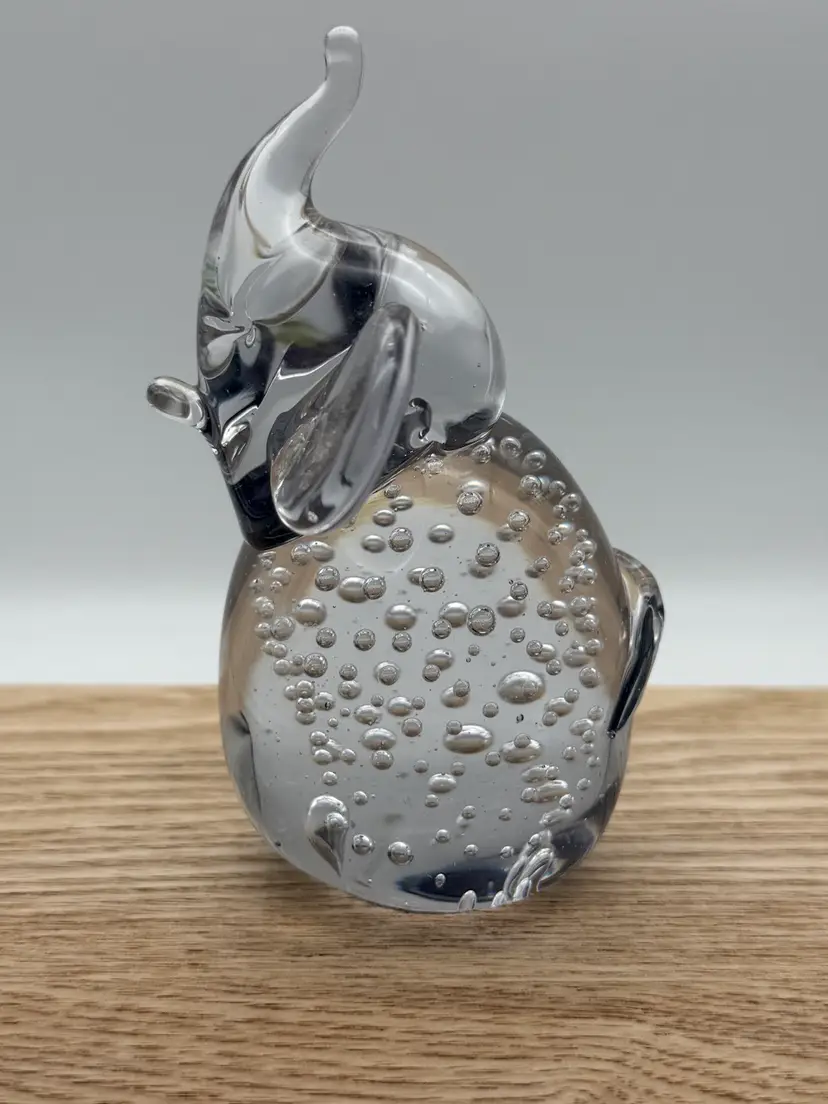Clear Art Glass Elephant
