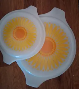 Vintage 1970s Pyrex Milk Glass Sunflower Casserole Dish LIDS ONLY 1pt - 2 1/2Qt