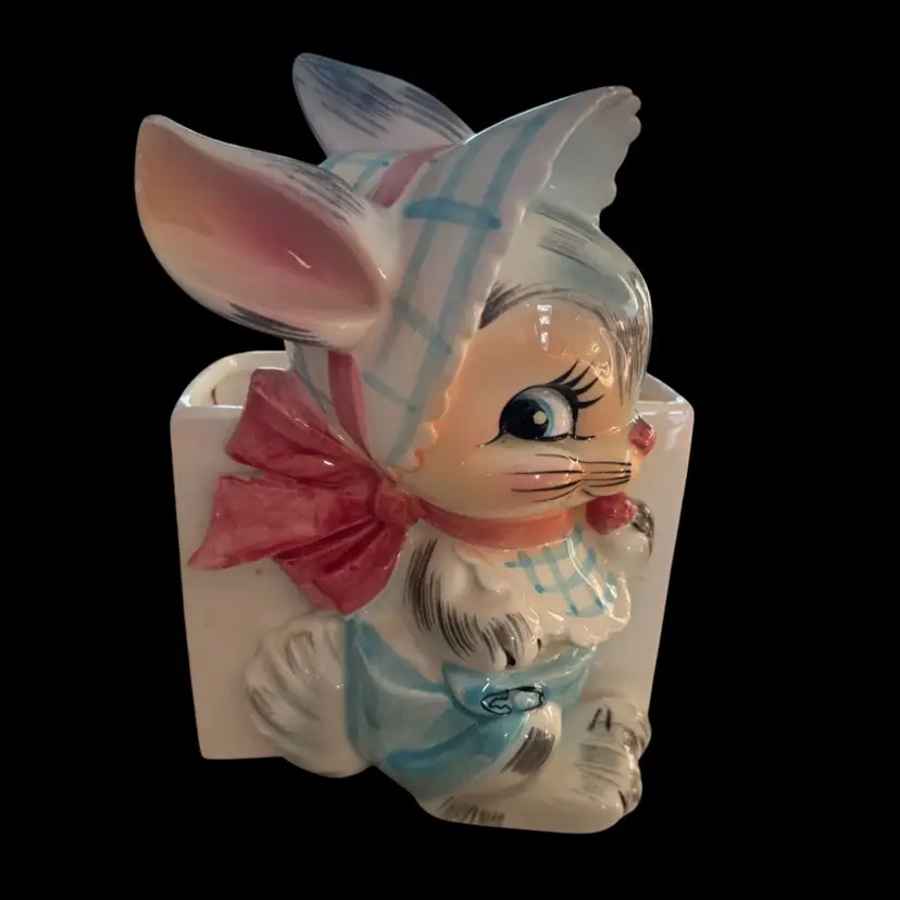 Lefton Rabbit Wall Pocket