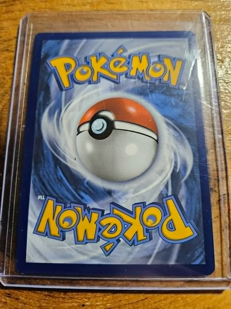 Snorlax Holo Pokémon Card - Sleepy Giant