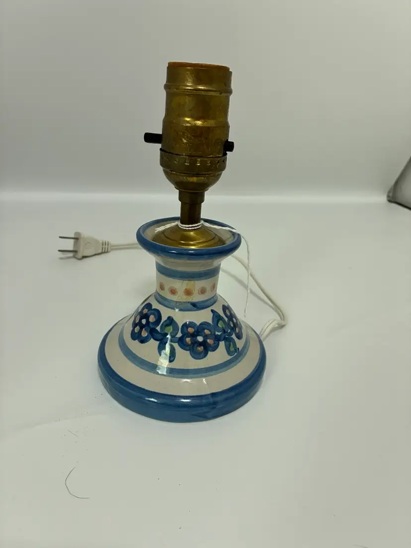 M A Hadley Mini Lamp