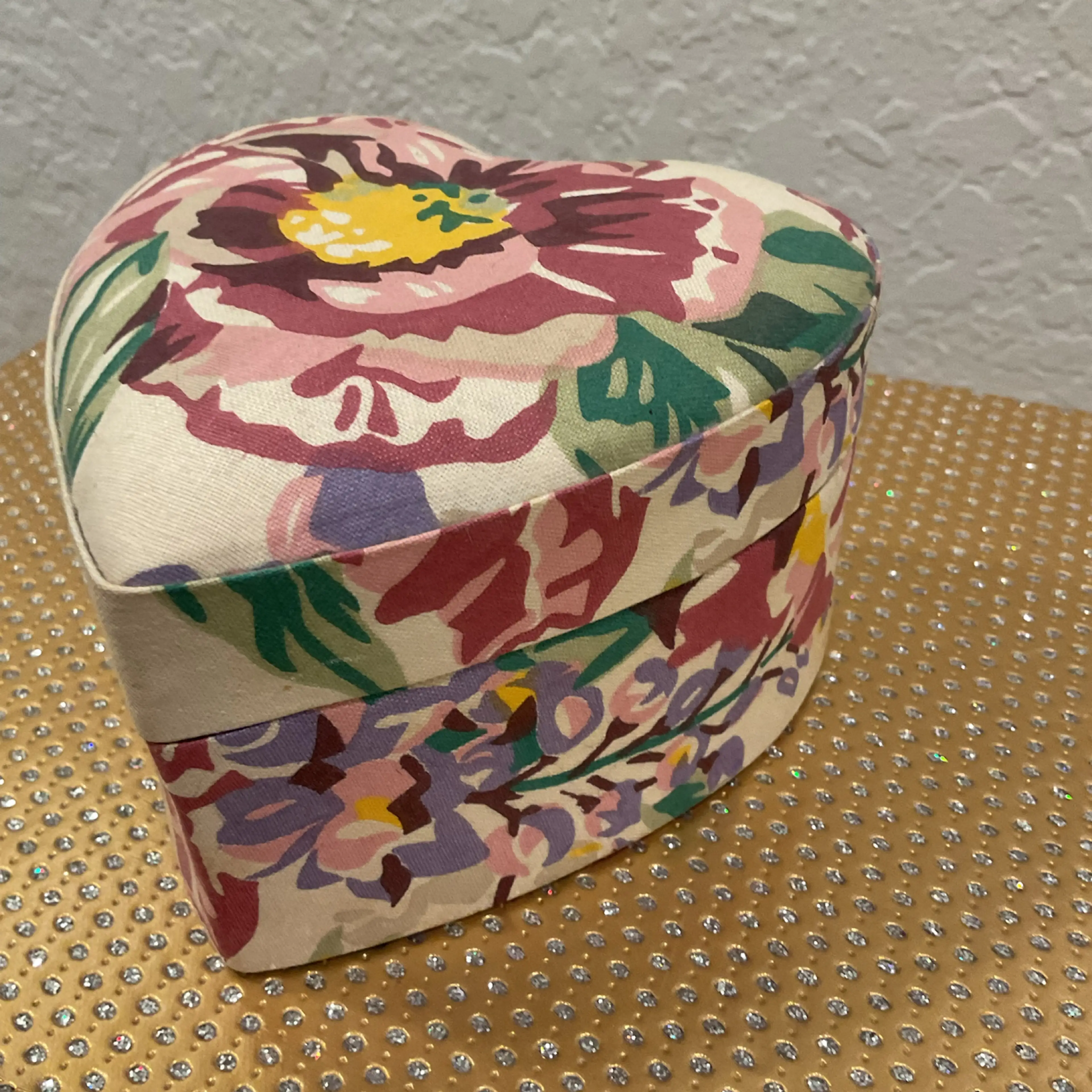 Image 2 of 2