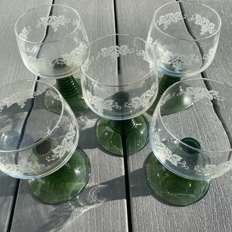 ROEMER BEEHIVE WINE GLASSES