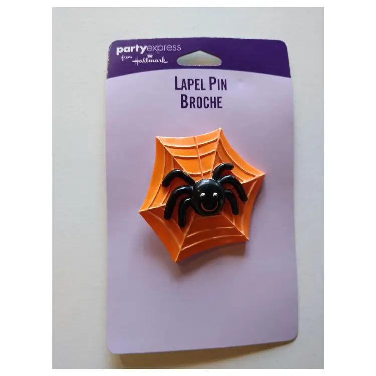 Smiling Halloween Black Spider In Web Brooch Lapel Pin Hallmark Vintage Fashion