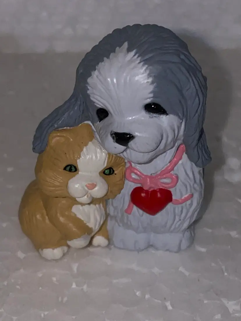 25% Off Vintage Hallmark Valentines Day Merry Miniature Figurine As Pictured (was $6)