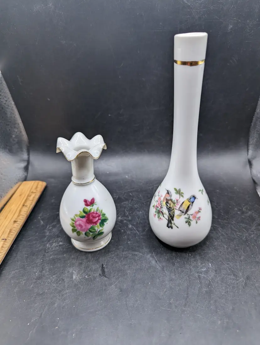 Vintage Lot of 2 Bud Vases Floral Design Made in Japan