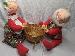 Annalee Mr Mrs Santa Clause holding handled basket Cards 1963 USA Christmas Decor Folk Art Doll Creepy