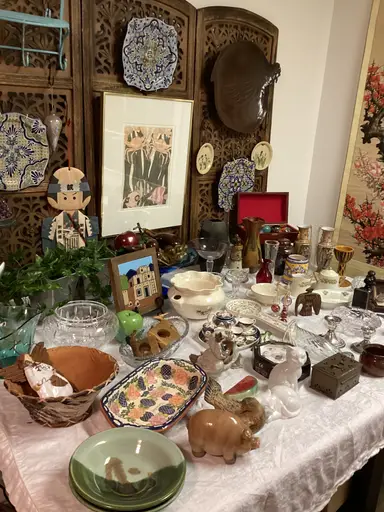 Good Morning!  Coffee And Table Shop!